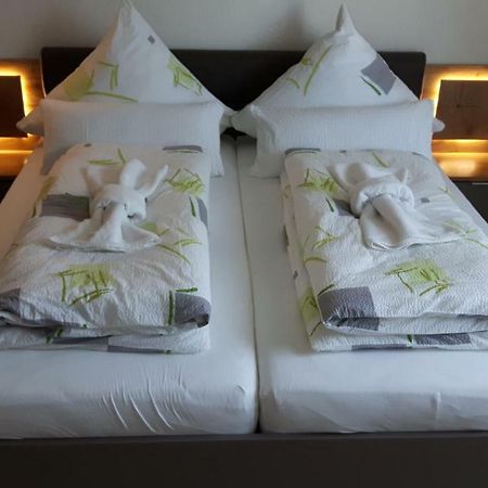 Ferienwohnung Shaki Füssen Екстериор снимка