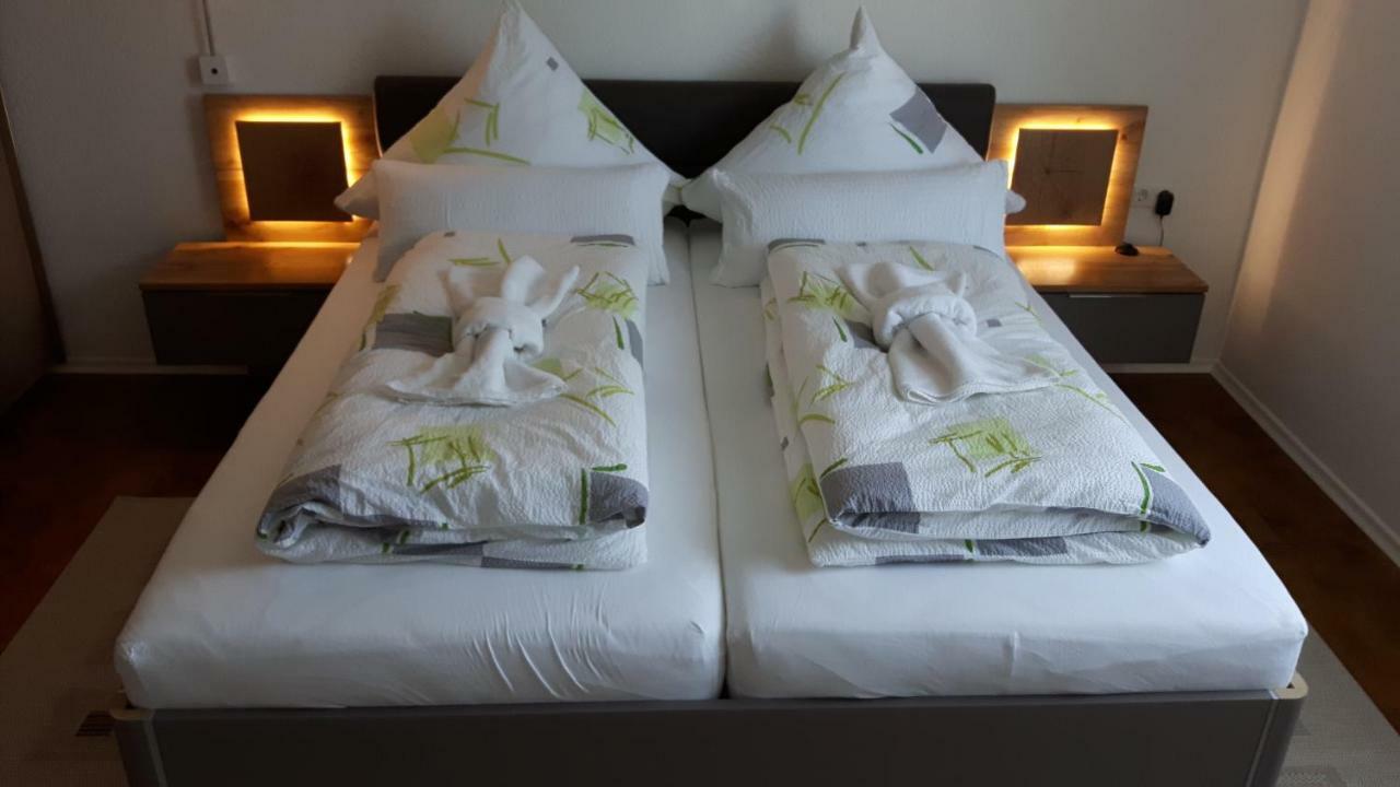 Ferienwohnung Shaki Füssen Екстериор снимка